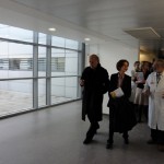 19 avril 2012 visite de Mireille FAUGERE du nouveau bâtiment de l'hôpital Tenon
