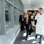 Mireille FAUGERE visite le nouveau bâtiment de l'hôpital Tenon