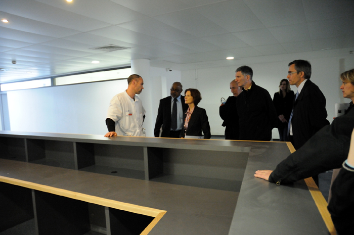Mireille FAUGERE visite le nouveau bâtiment de l’hôpital Tenon