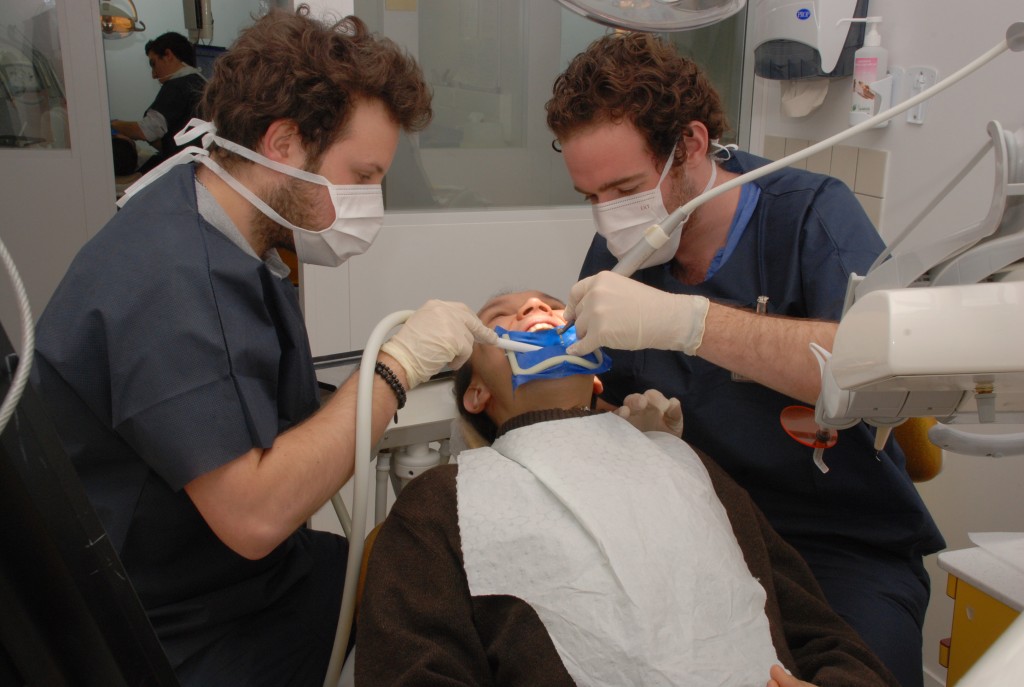 Odontologie-2012